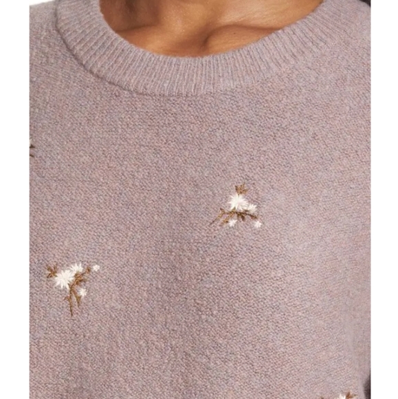 Embroidered Cross-Stitch Floral Sweater - Heather Lavender Size Small Retail$110 - Picture 11 of 13